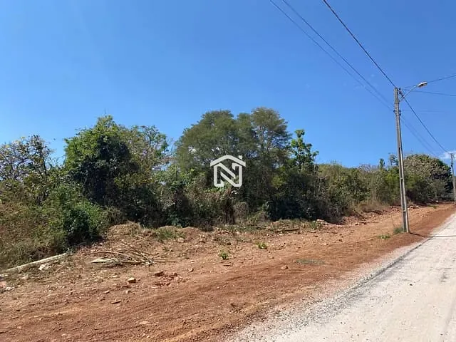 Terreno com 300m², à venda, no bairro Setor Serrano II em Paraíso do Tocantins