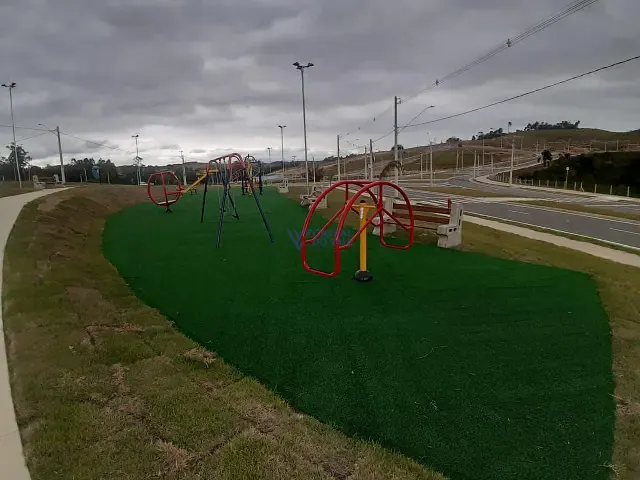 Terreno com 200m², à venda, no bairro Jardim Colonial em São José dos Campos