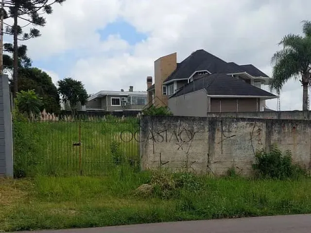 Terreno com 863m², à venda, no bairro Cascatinha em Curitiba