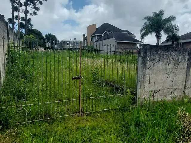 Terreno com 863m², à venda, no bairro Cascatinha em Curitiba
