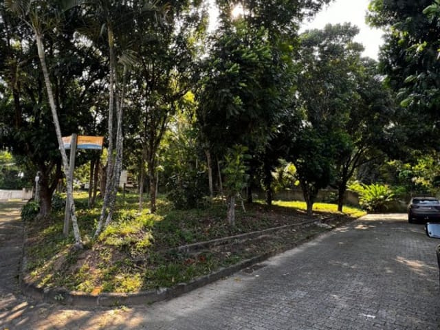 Terreno à venda, no bairro Cantinho do Mar em Rio das Ostras