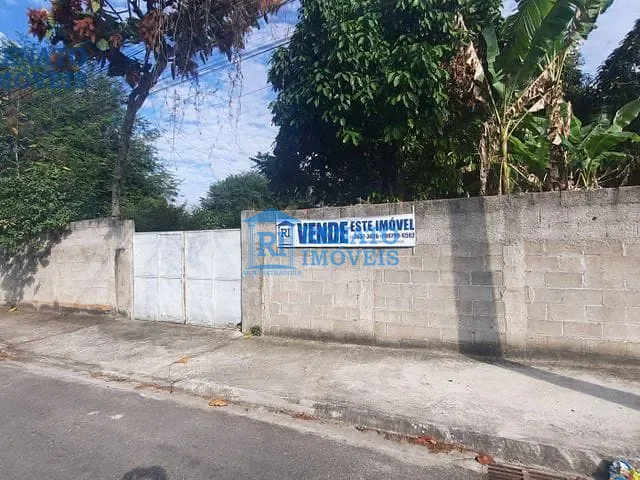 Terreno à venda, no bairro Itapeba em Maricá