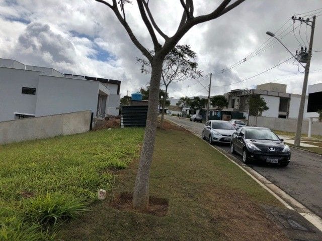 Terreno com 486m², à venda, no bairro Cruzeiro de Santo Antônio em Juiz de Fora