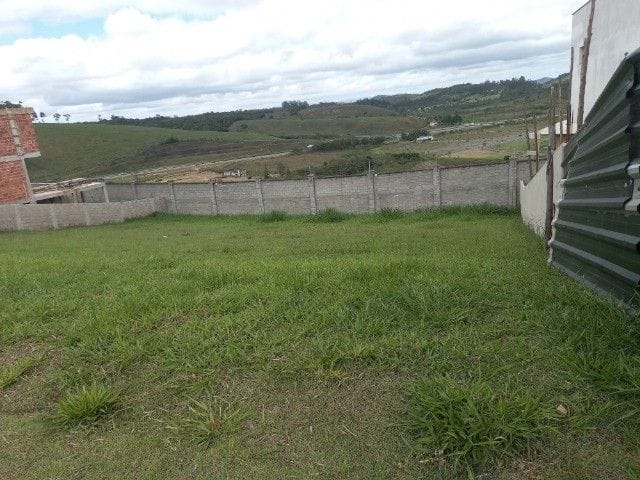 Terreno com 486m², à venda, no bairro Cruzeiro de Santo Antônio em Juiz de Fora