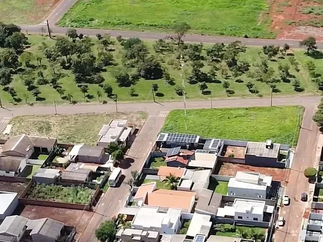 Terreno com 300m², à venda, no bairro ESPERANÇA em Chapadão do Sul