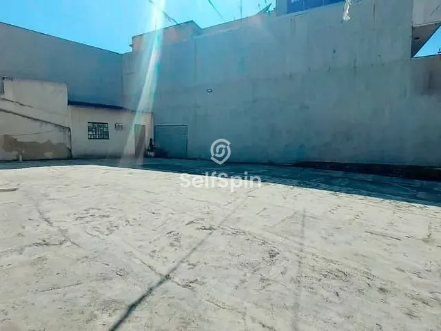 Terreno com 500m², para alugar, no bairro Centro em Niterói