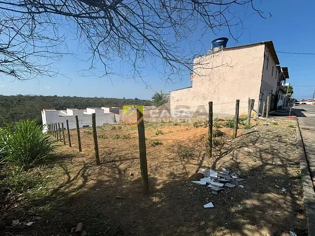 Terreno com 300m², à venda, no bairro Residencial Centro da Serra em Serra