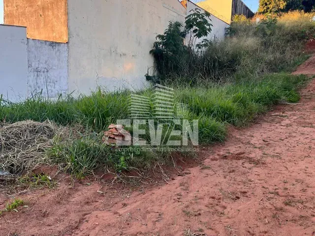 Terreno com 484m², à venda, no bairro Parque Jardim Europa em Bauru