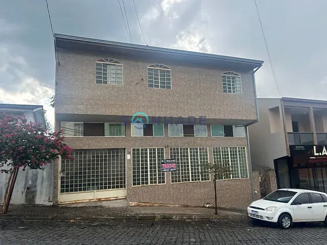 Terreno com 1066m², à venda, no bairro Centro em Tomazina
