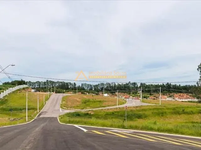 Terreno com 300m², à venda, no bairro Jardim Celeste em Jundiaí