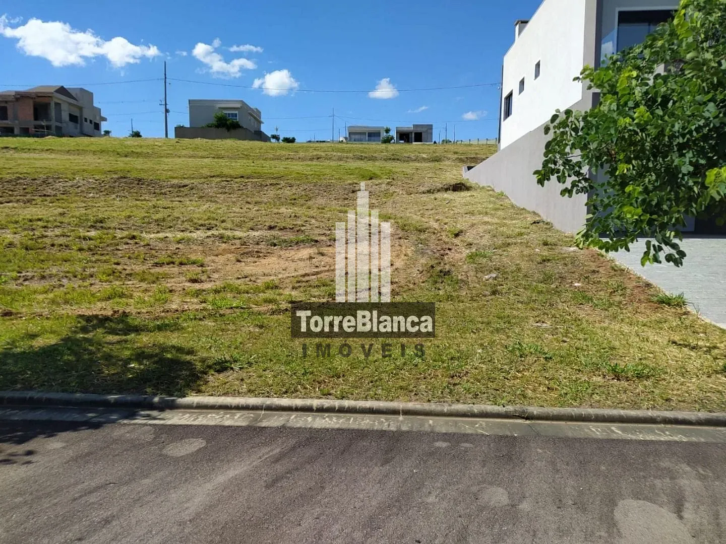 Terreno, 307 m² - Foto 2