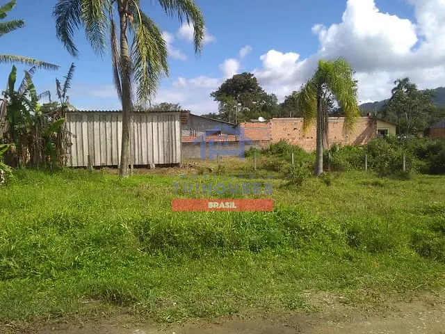 Terreno com 300m², à venda, no bairro Centro em Matinhos
