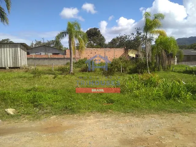 Terreno com 300m², à venda, no bairro Centro em Matinhos