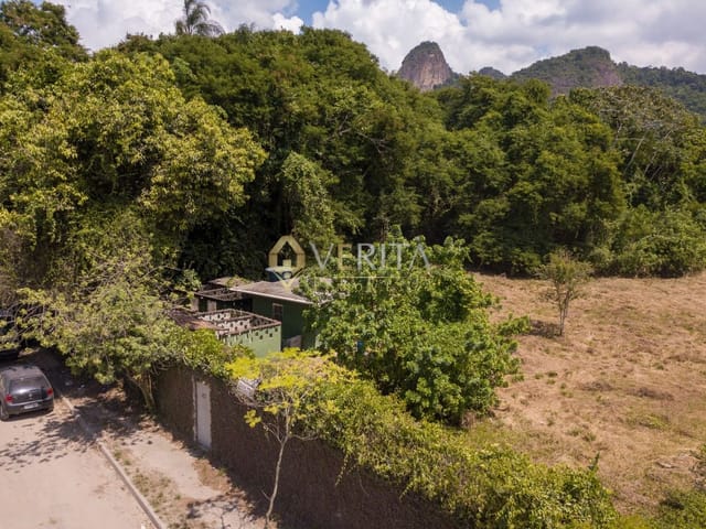 Terreno à venda, no bairro Jacarepaguá em Rio de Janeiro