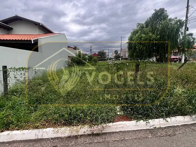 Terreno com 332m², à venda, no bairro Morada das Flores em Holambra
