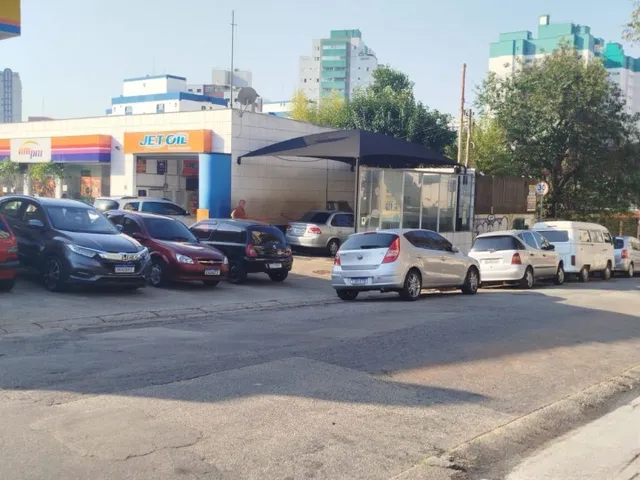 Terreno com 490m², à venda, no bairro Vila Gilda em Santo André