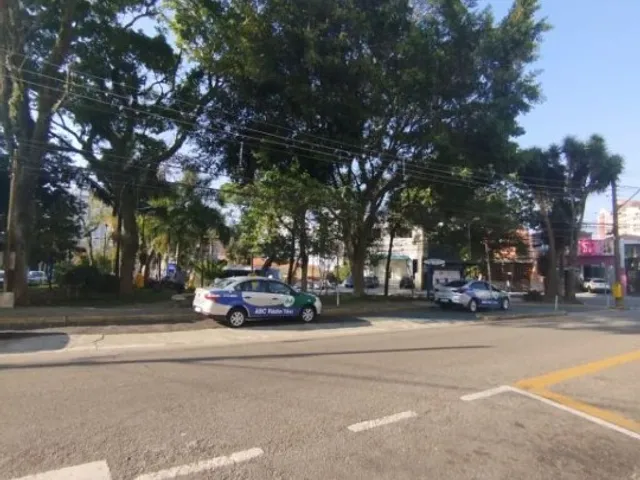 Terreno com 490m², à venda, no bairro Vila Gilda em Santo André