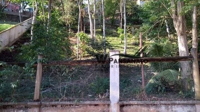 Terreno com 520m², à venda, no bairro Praia Perequê em Ilhabela