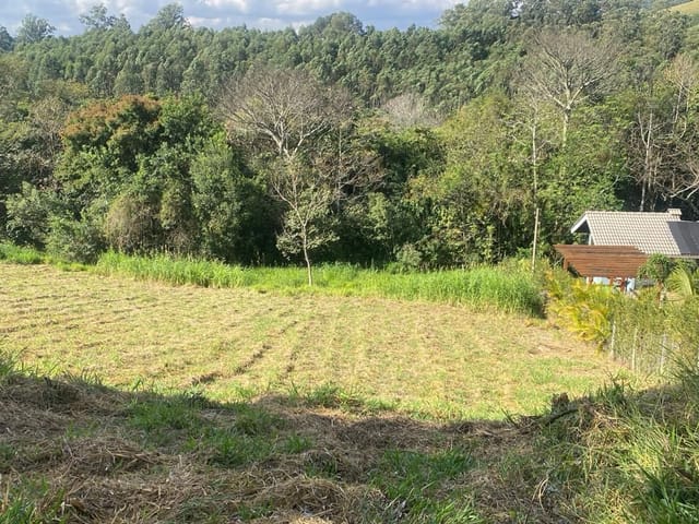 Terreno com 1012m², à venda, no bairro Residencial San Lorenzo em Joanópolis