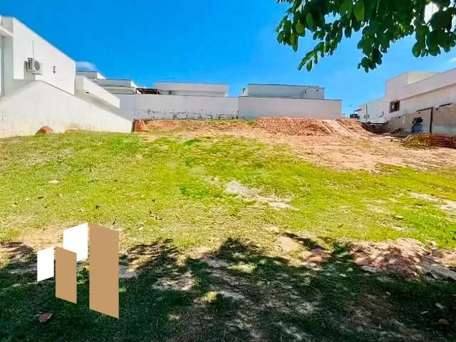 Terreno com 302m², à venda, no bairro Vila Romão em Salto