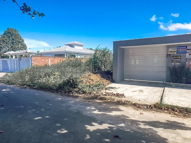 Terreno com 480m², à venda, no bairro Jardim Atlântico Central (Itaipuaçu) em Maricá