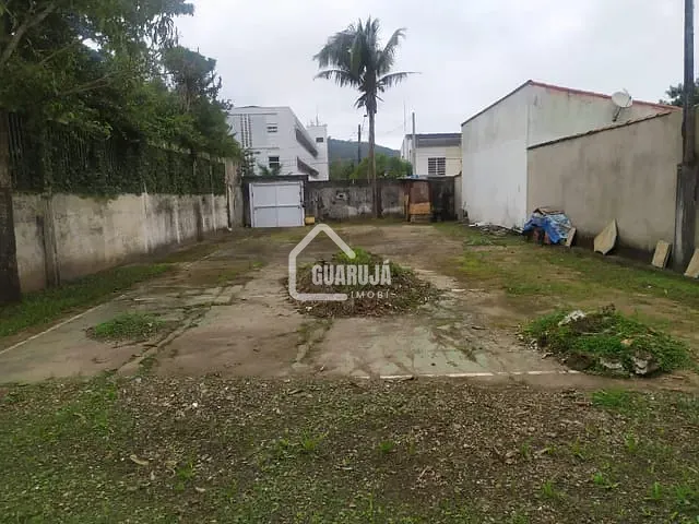 Terreno com 360m², à venda, no bairro Balneário Praia do Pernambuco em Guarujá