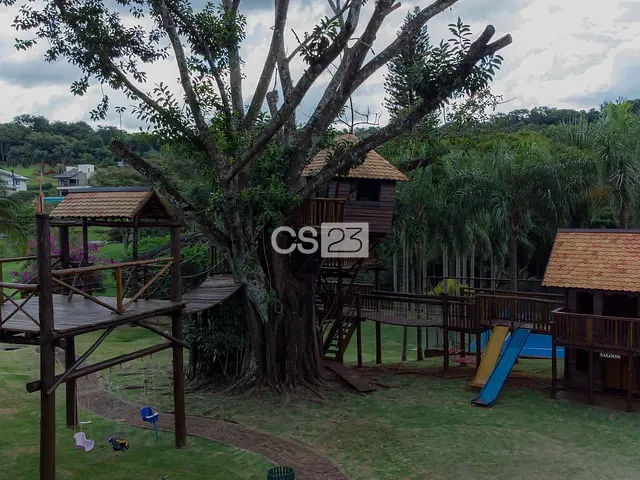 Terreno com 1350m², à venda, no bairro Loteamento Terras de Canaã em Cambé