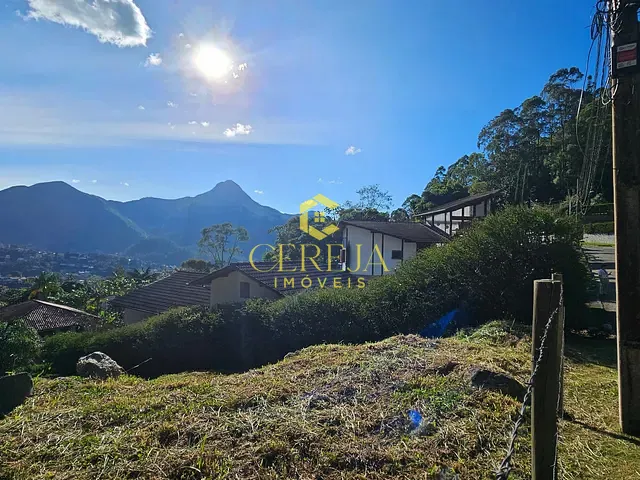 Terreno com 366m², à venda, no bairro Cônego em Nova Friburgo