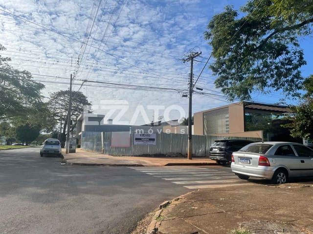 Terreno com 375m², à venda, no bairro Jardim Central em Dourados