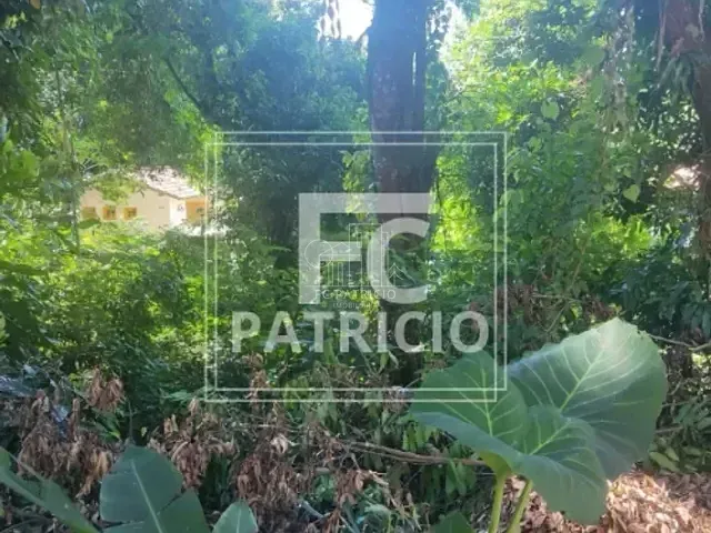 Terreno com 673m², à venda, no bairro Limoeiro em Guapimirim