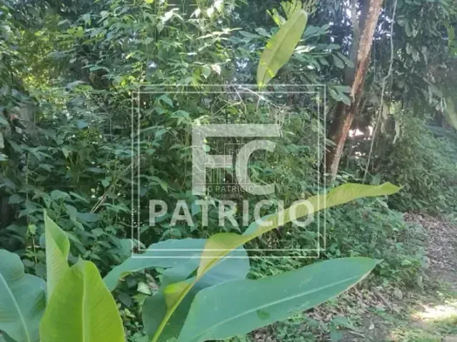 Terreno com 673m², à venda, no bairro Limoeiro em Guapimirim