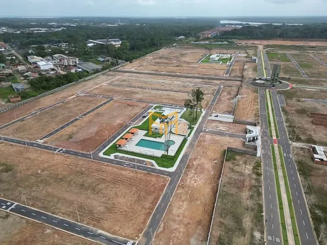 Terreno com 224m², à venda, no bairro Águas Negras em Belém