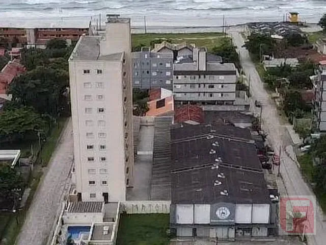 Terreno com 313m², à venda, no bairro Balneário Paese em Itapoá