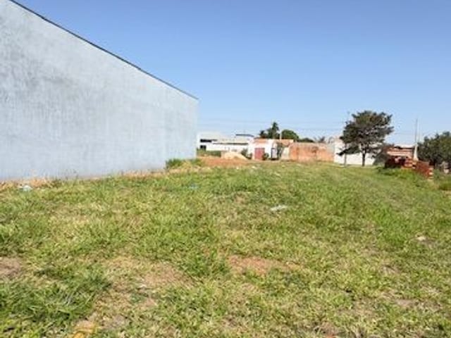 Terreno com 250m², à venda, no bairro Acapulco em Birigui