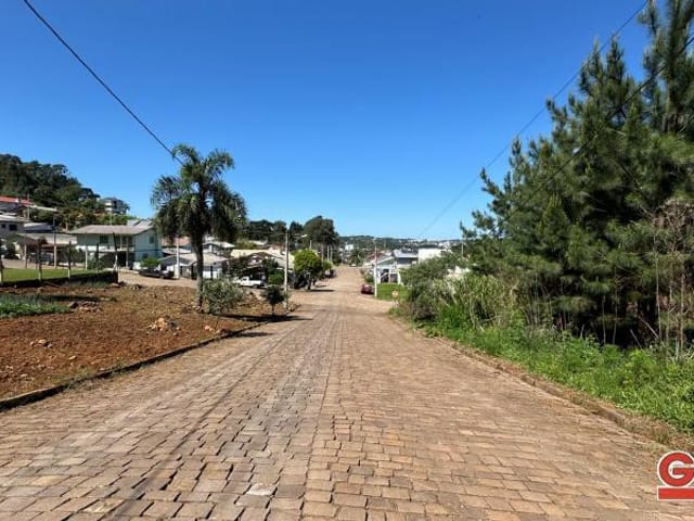 Terreno com 360m², à venda, no bairro Jardim São Brás em Nova Prata
