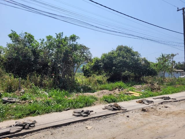 Terreno com 480m², à venda, no bairro Jardim Atlântico Leste (Itaipuaçu) em Maricá