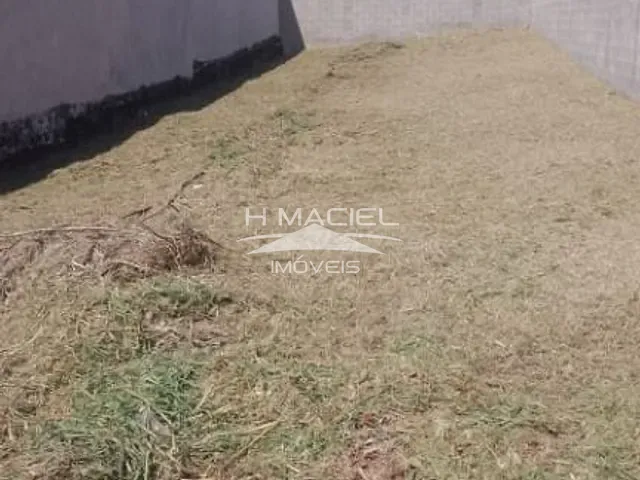 Terreno com 216m², à venda, no bairro Jardim Ipaussurama em Campinas
