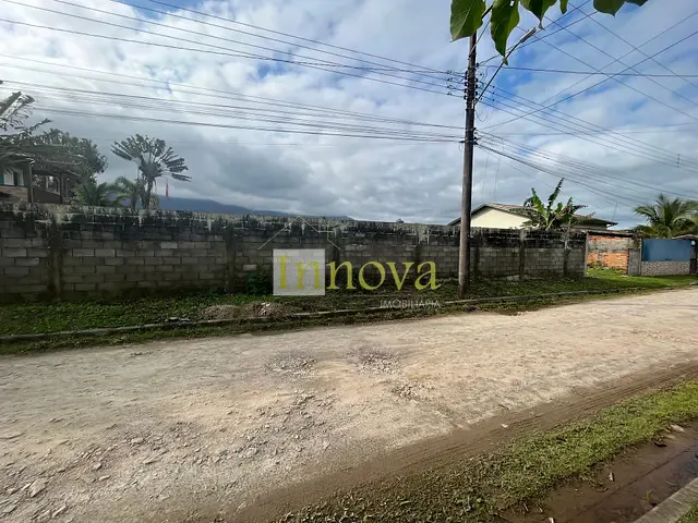 Terreno com 960m², à venda, no bairro Capricórnio II em Caraguatatuba