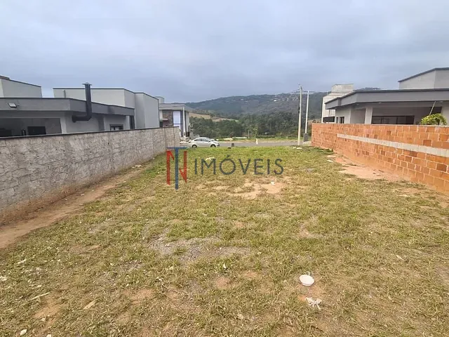 Terreno com 362m², à venda, no bairro Bosque dos Eucalíptos em Atibaia