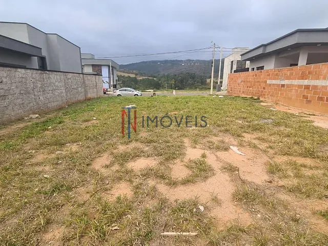 Terreno com 362m², à venda, no bairro Bosque dos Eucalíptos em Atibaia