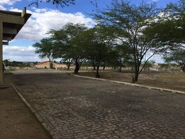 Terreno com 13631m², à venda, no bairro Jardim Bahia em Paulo Afonso