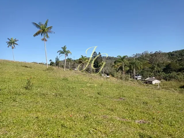 Terreno com 1200m², à venda, no bairro Cocuera em Mogi das Cruzes