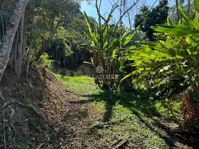Terreno com 961m², à venda, no bairro Parque do Imbui em Teresópolis