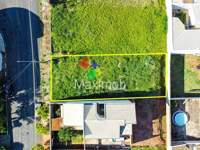 Terreno com 360m², à venda, no bairro Parque Santa Bárbara em Itapira