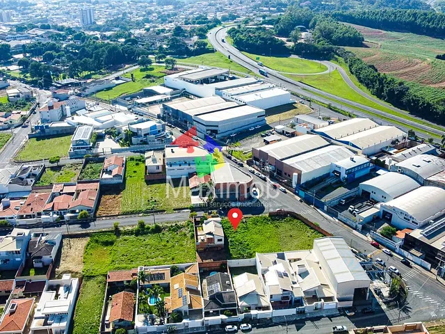 Terreno com 360m², à venda, no bairro Parque Santa Bárbara em Itapira