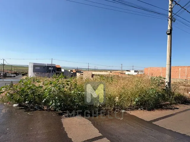 Terreno com 246m², à venda, no bairro Jardim Santa Clara II em Serrana