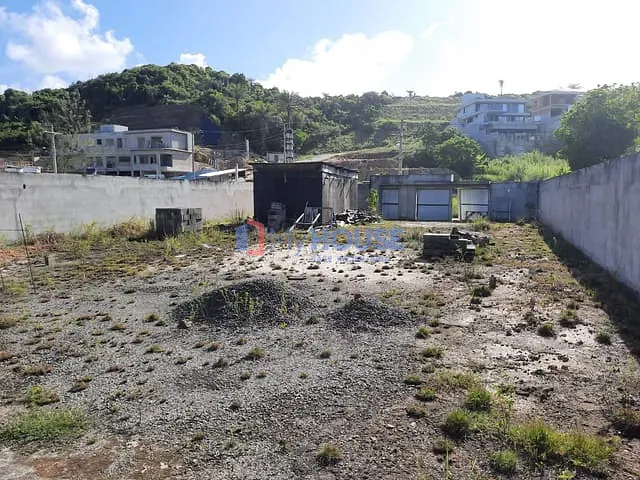 Terreno com 457m², à venda, no bairro KM 13 em Ilhéus/Olivença