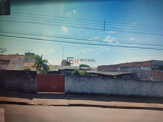 Terreno com 377m², à venda, no bairro San Fernando em Londrina