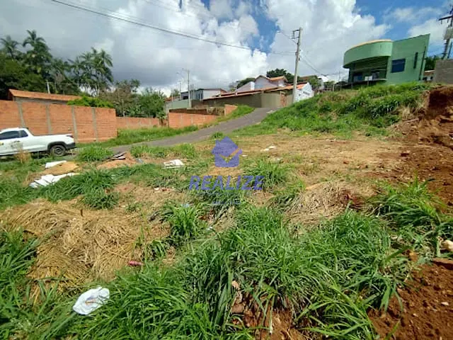 Terreno com 250m², à venda, no bairro Centro em Botucatu