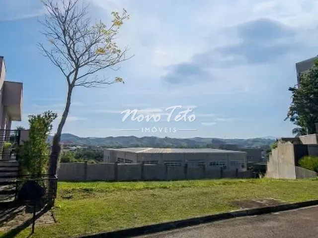 Terreno com 895m², à venda, no bairro Urbanova em São José dos Campos